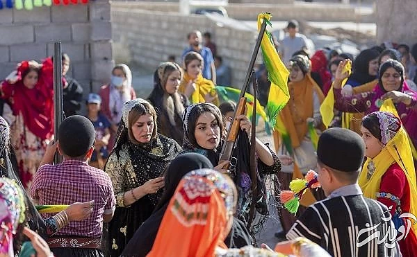 جشنواره هزار رنگ در عروسی عشایر/ تصاویر